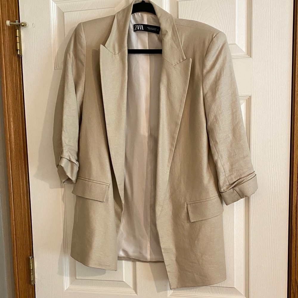 Zara Women's Classic Tan Blazer